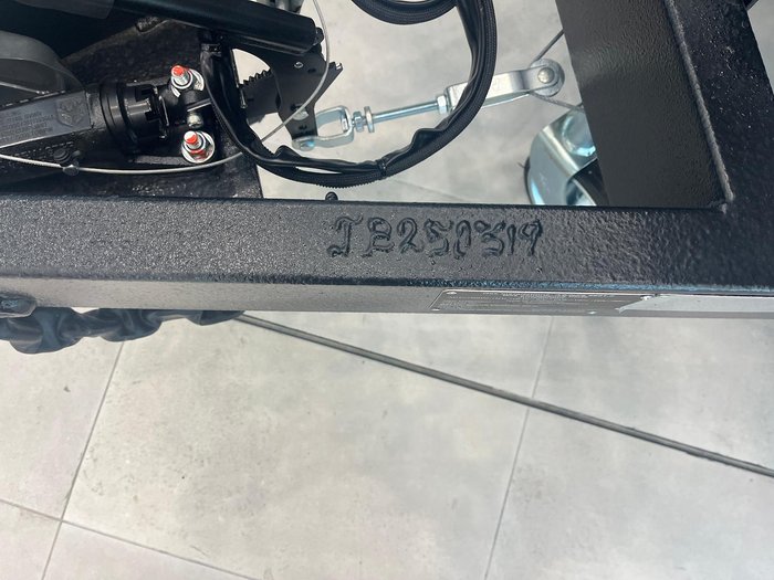 2025 JB Caravans Gator X 17'10 Fd Cafe