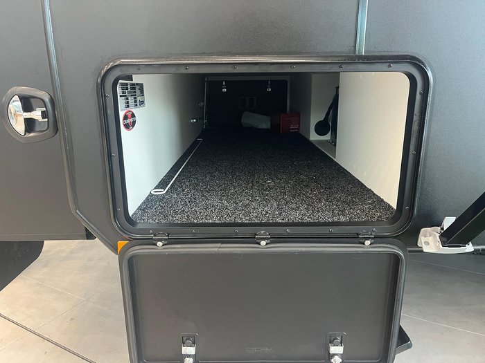 2025 JB Caravans Gator X 17'10 Fd Cafe