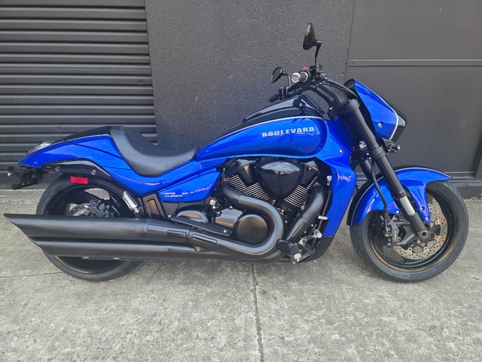 2015 Suzuki VZR 1800 BOULEVARD (M109R) BLUE