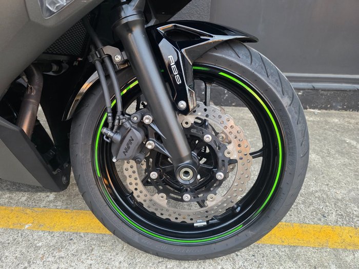 2024 Kawasaki NINJA 650L GREY
