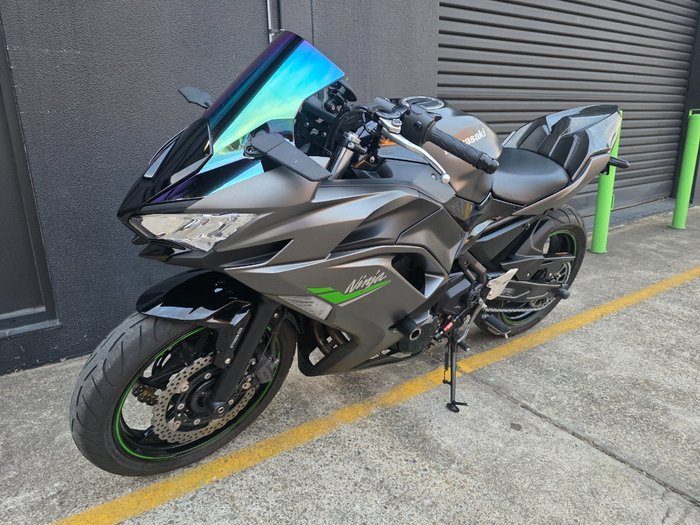 2024 Kawasaki NINJA 650L GREY