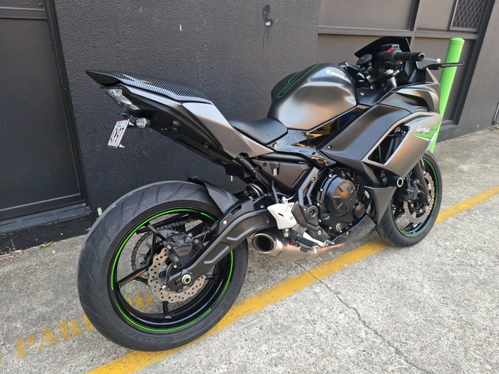 2024 Kawasaki NINJA 650L GREY
