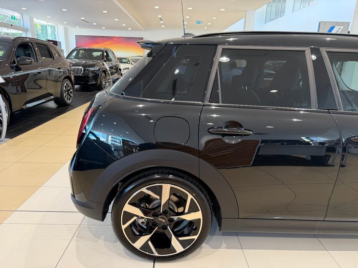 2025 MINI Cooper S Classic