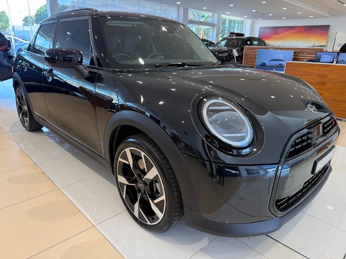 2025 MINI Cooper S Classic