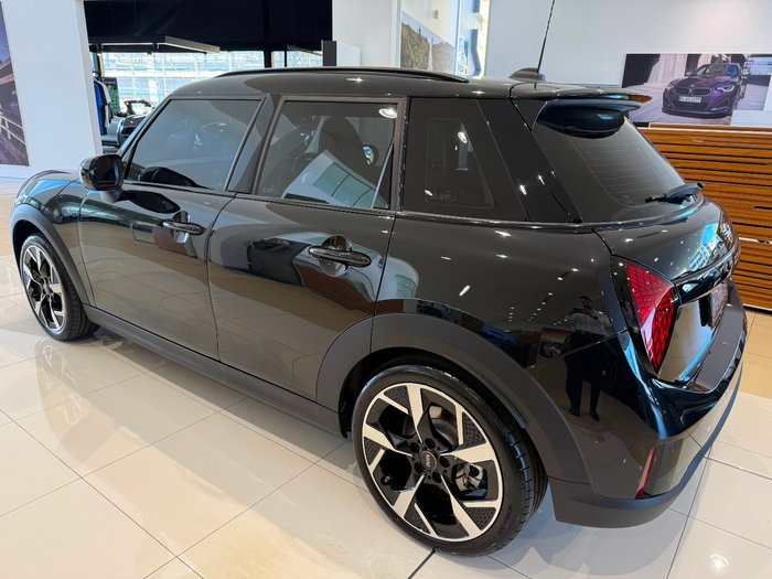 2025 MINI Cooper S Classic