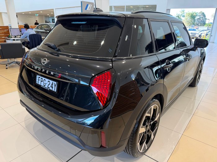 2025 MINI Cooper S Classic