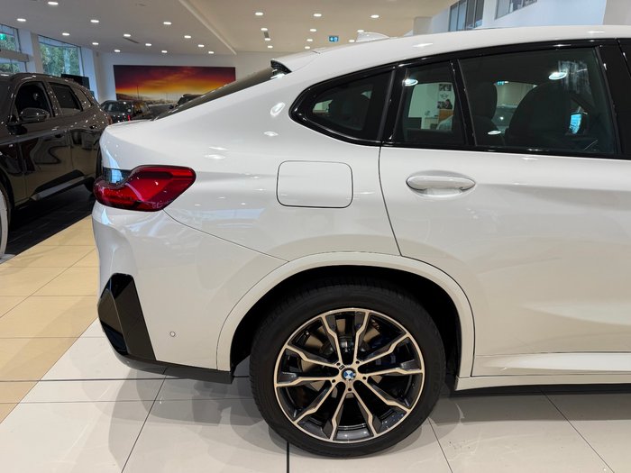 2025 BMW X4 xDrive30i M Sport