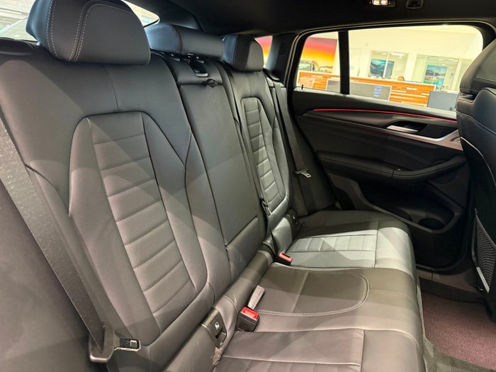 2025 BMW X4 xDrive30i M Sport