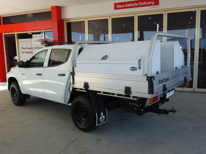 2021 Mitsubishi Triton GLX
