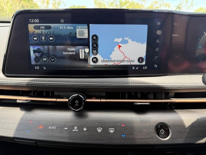 2025 Nissan Ariya Advance