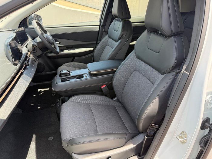 2025 Nissan Ariya Advance