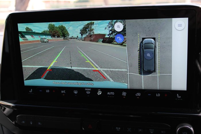 2025 Ford Tourneo Titanium X