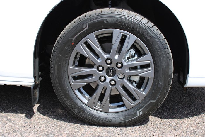 2025 Ford Tourneo Titanium X