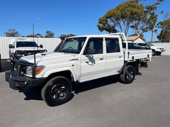 2022 Toyota Landcruiser Workmate VDJ79R 4X4 Dual Range French Vanilla