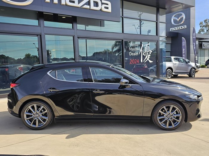 2025 Mazda 3 G25 GT