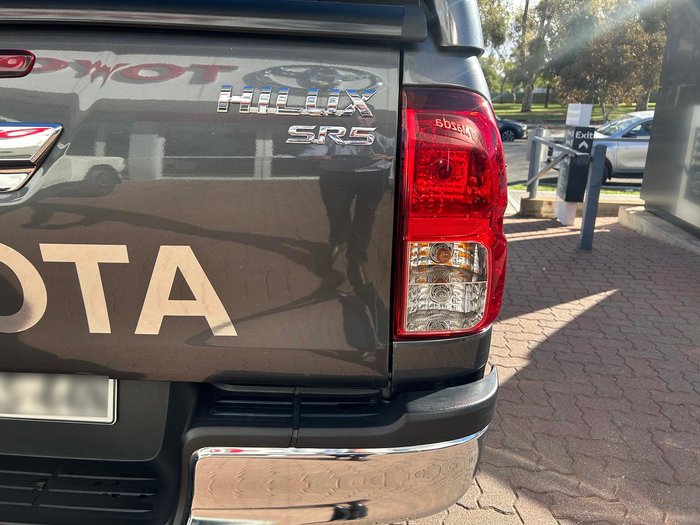 2017 Toyota Hilux SR5 GUN126R 4X4 Dual Range Graphite