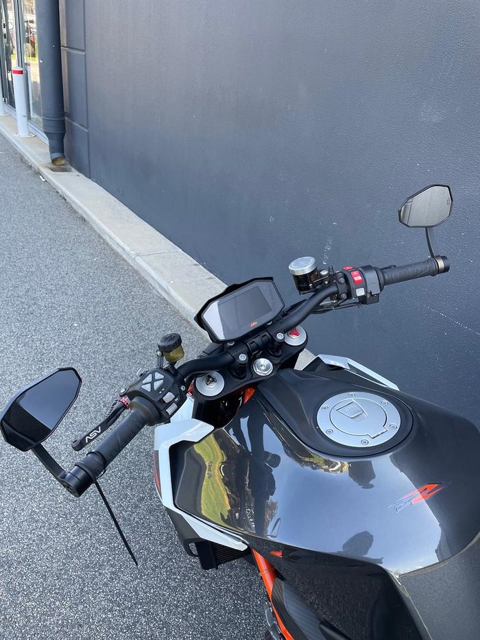 2018 KTM 1290 Super Duke R Super Duke Orange