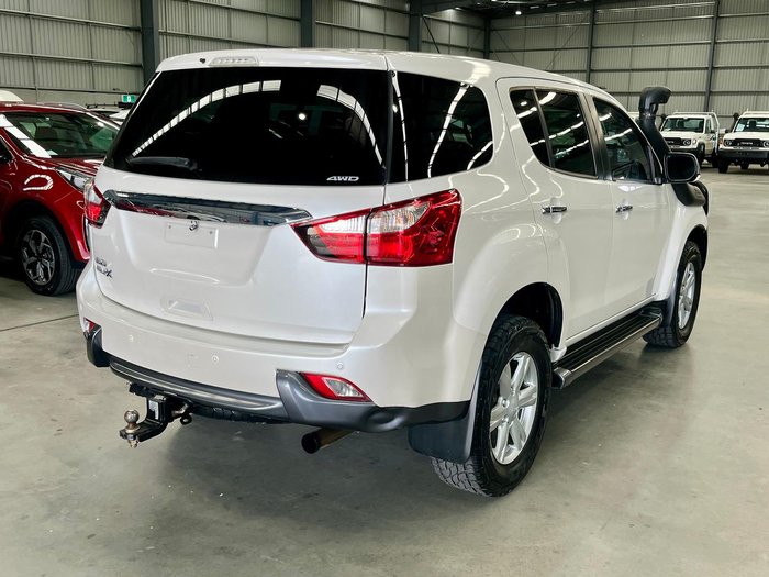 2014 Isuzu MU-X LS-U MY15 4X4 Dual Range Silky White