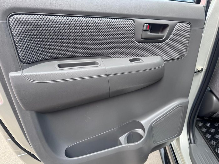 2013 Toyota Hilux SR KUN26R MY12 4X4 Sterling Silver