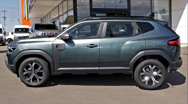 2025 Renault Duster Evolution
