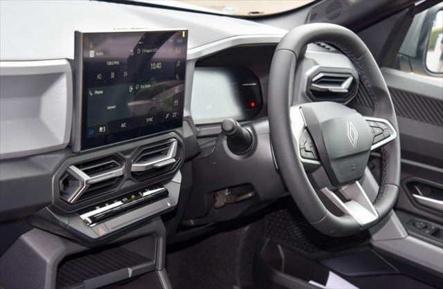 2025 Renault Duster Evolution