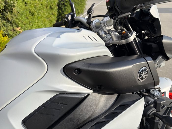 2019 Yamaha MT-10A Silver