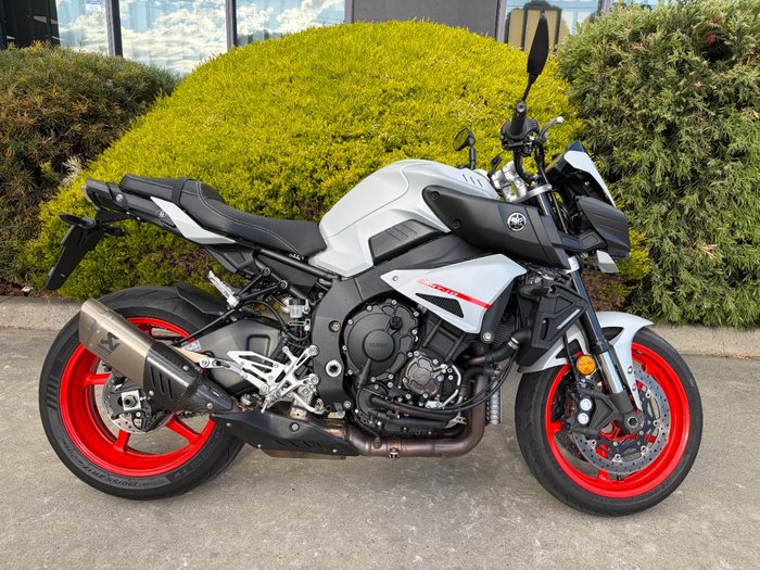 2019 Yamaha MT-10A Silver