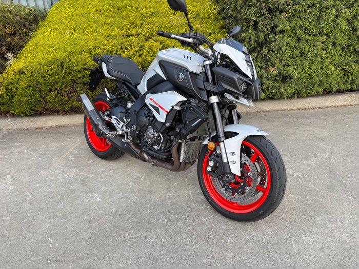 2019 Yamaha MT-10A Silver