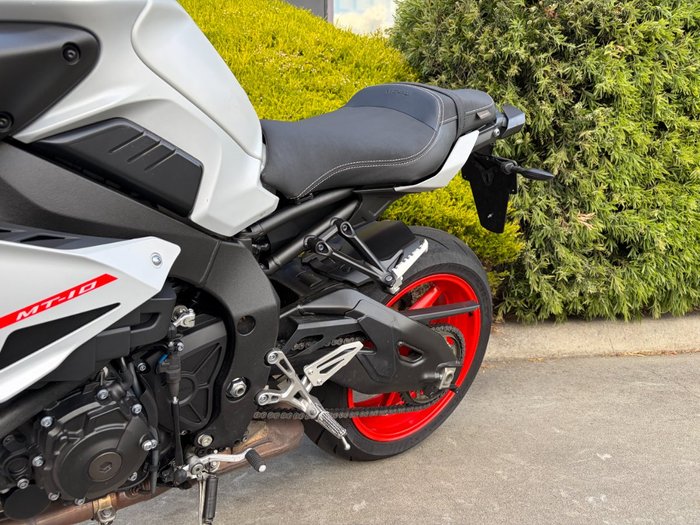 2019 Yamaha MT-10A Silver