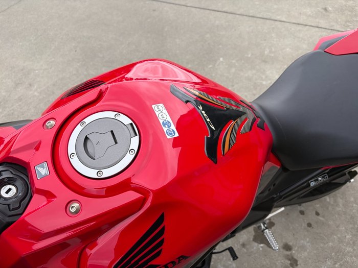 2023 Honda CBR650R Red