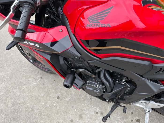 2023 Honda CBR650R Red