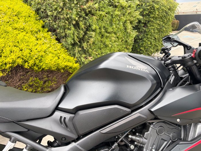 2024 Honda CBR650R Black