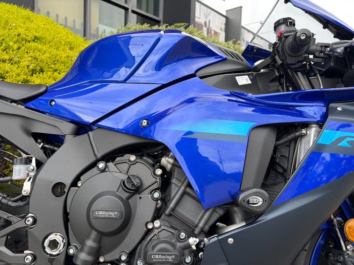 2024 Yamaha YZF-R1 Blue