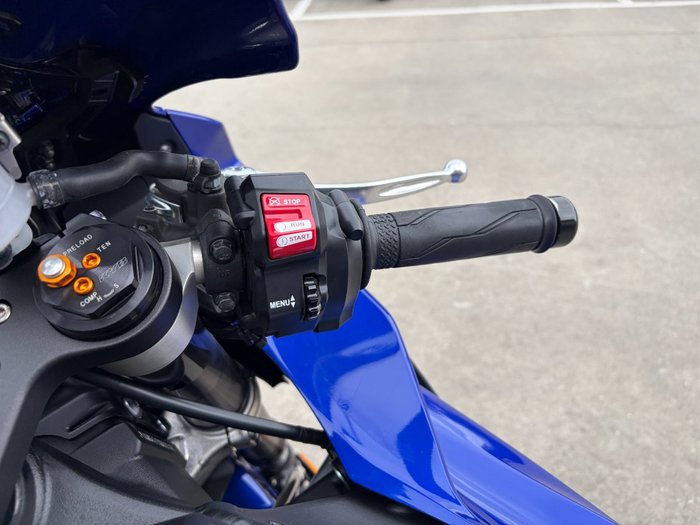 2024 Yamaha YZF-R1 Blue