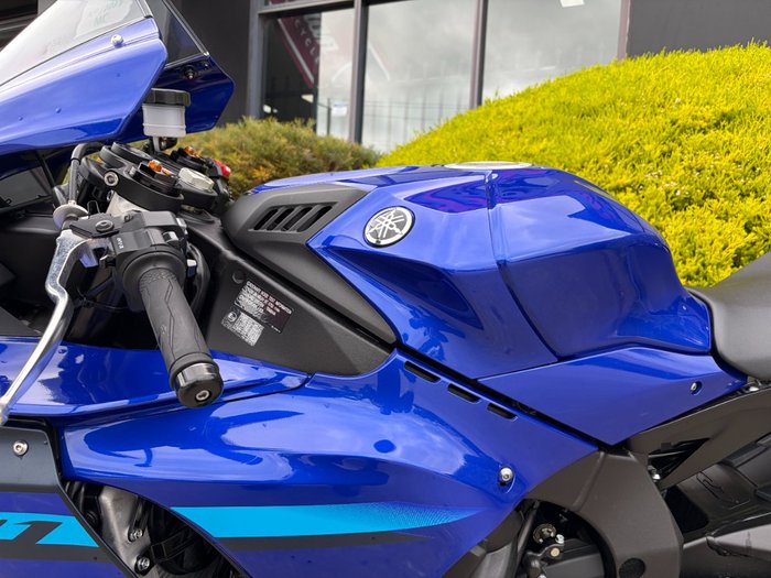 2024 Yamaha YZF-R1 Blue