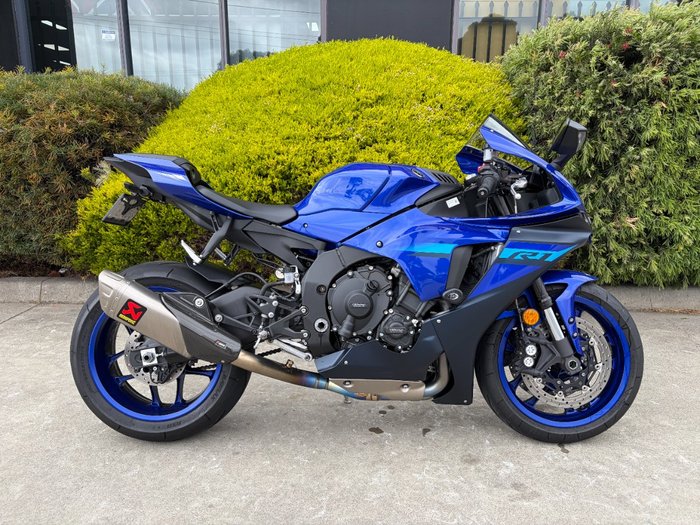 2024 Yamaha YZF-R1 Blue