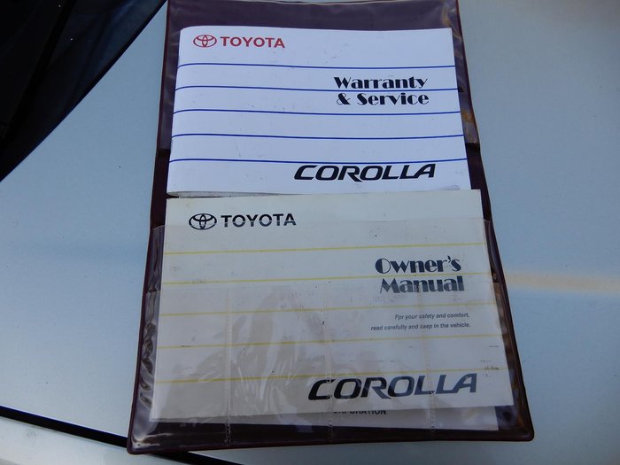 2004 Toyota Corolla Ascent ZZE122R Silver