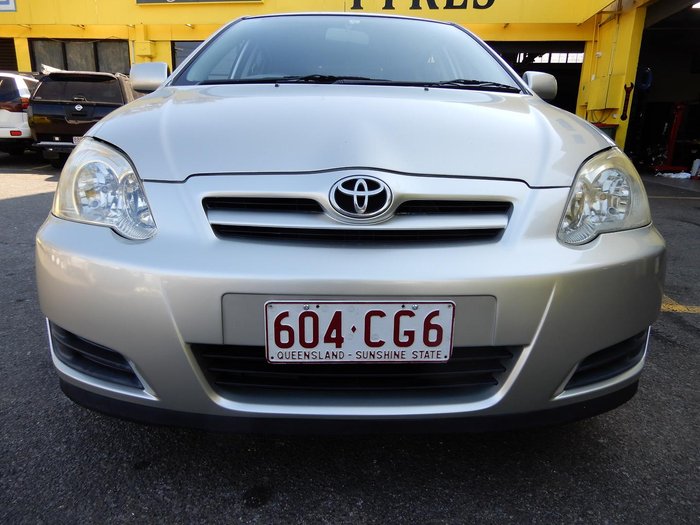 2004 Toyota Corolla Ascent ZZE122R Silver
