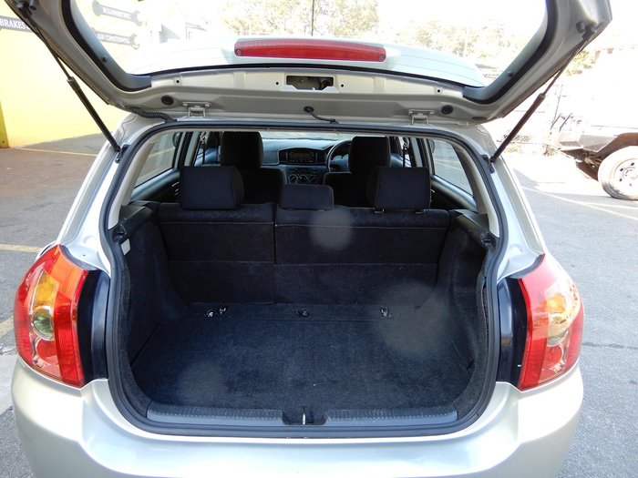 2004 Toyota Corolla Ascent ZZE122R Silver