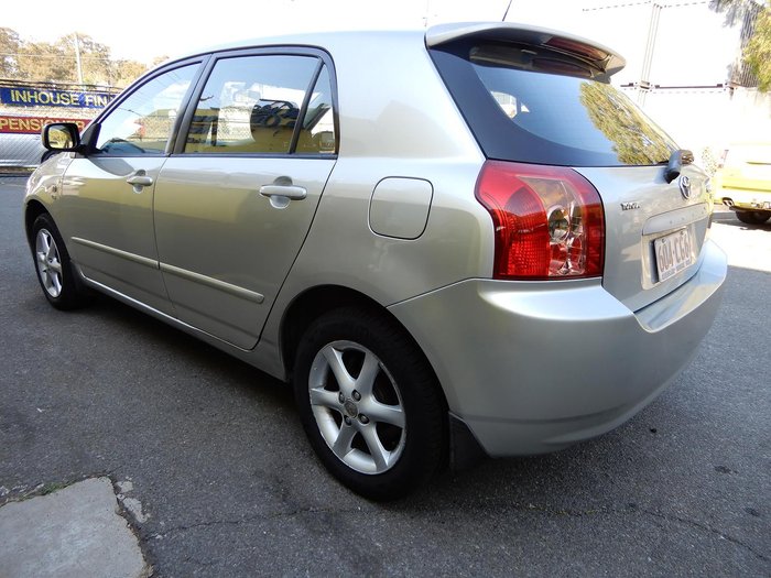 2004 Toyota Corolla Ascent ZZE122R Silver