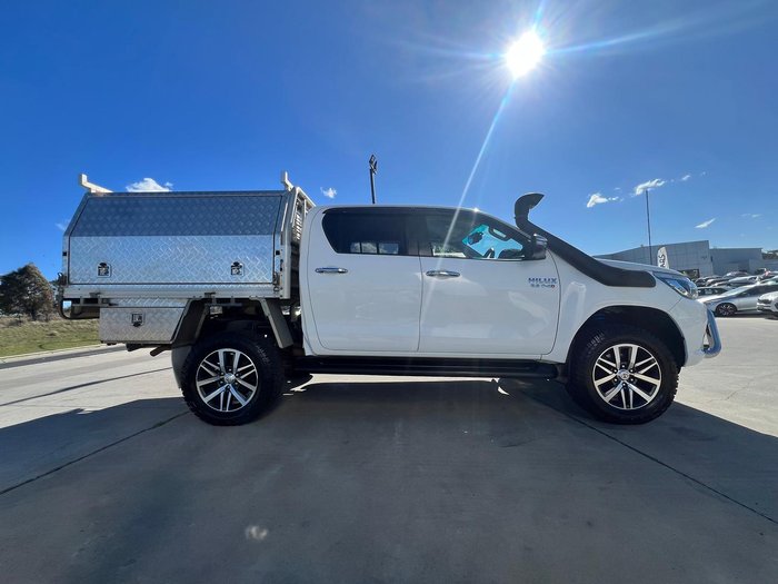 2016 Toyota Hilux SR5