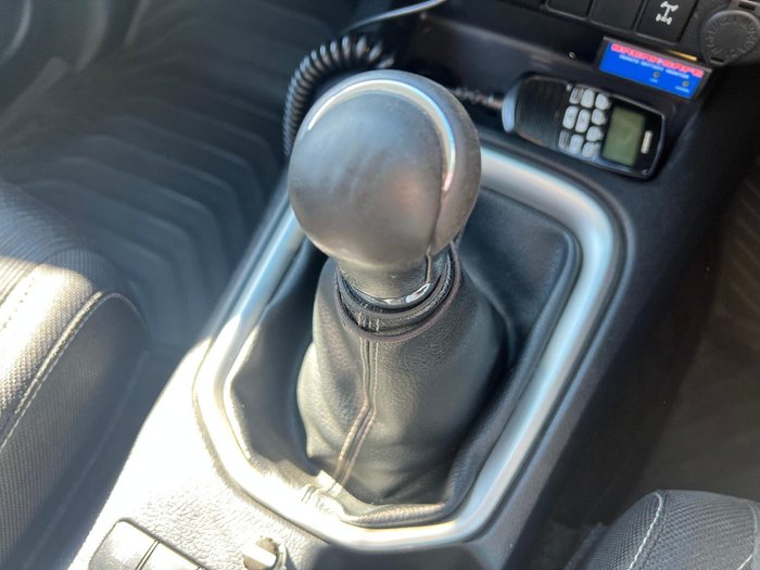 2016 Toyota Hilux SR5