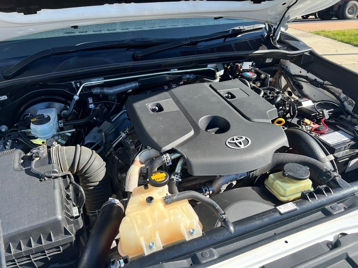 2016 Toyota Hilux SR5