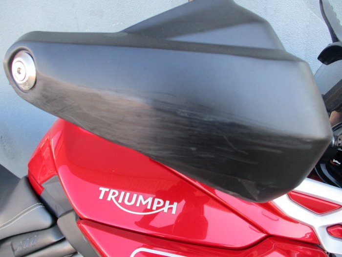 2019 Triumph TIGER 800 XCA RED