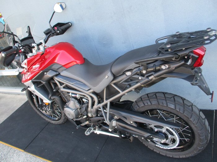 2019 Triumph TIGER 800 XCA RED