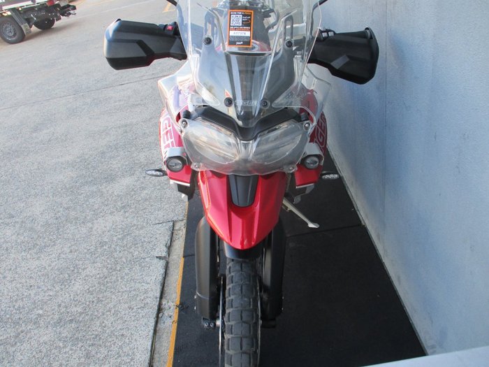 2019 Triumph TIGER 800 XCA RED