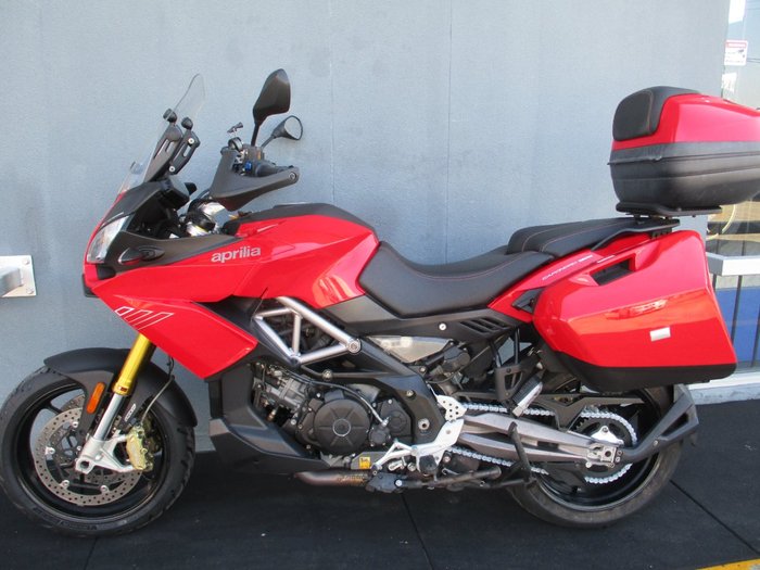 2014 APRILIA CAPONORD 1200 RED