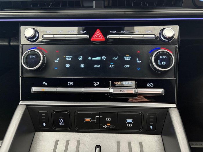 2025 Hyundai Santa Fe Hybrid Calligraphy MX5.V1 MY25 AWD White