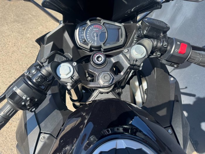 2022 Kawasaki NINJA 400 BLACK