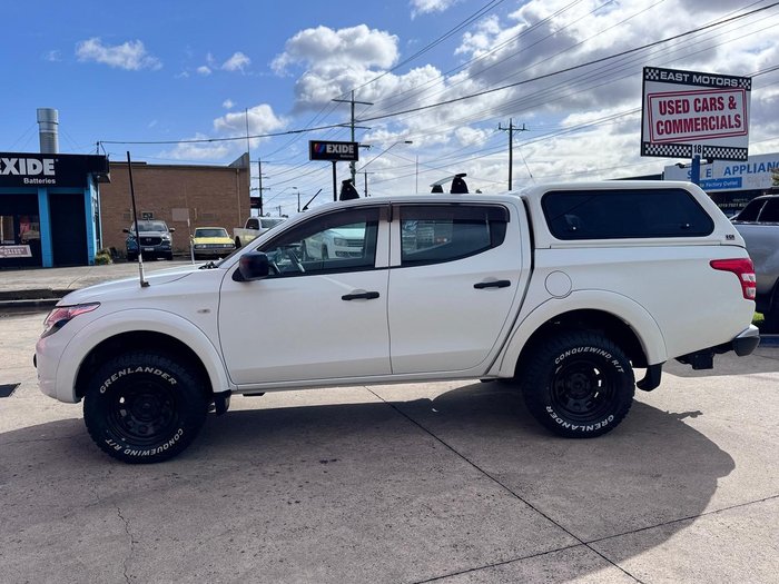 2017 Mitsubishi Triton GLX MQ MY18 4X4 Dual Range White